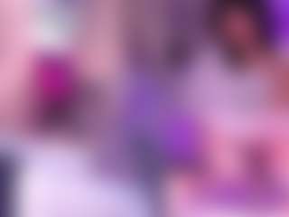 GigiBelli's Live Sex Cam Show