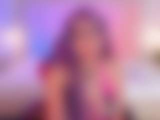 GigiBelli's Live Sex Cam Show