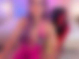 GigiBelli's Live Sex Cam Show