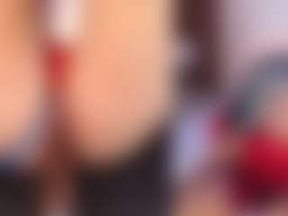 GigiBelli's Live Sex Cam Show