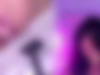 GigiBelli's Live Sex Cam Show