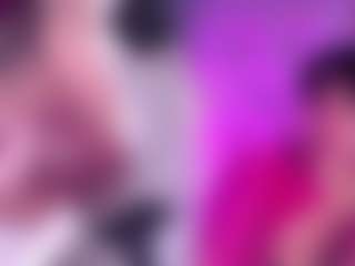 Live cam show with GigiBelli - Ass Bouncing on Strip Flash - Live Sex Shows