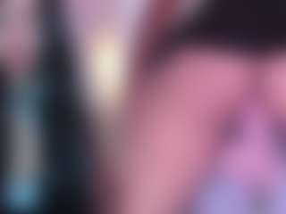 GigiBelli's Live Sex Cam Show