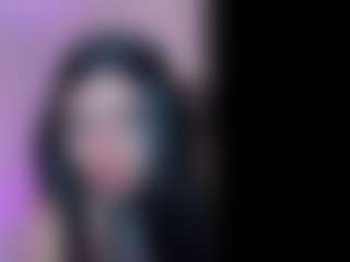 GigiBelli's Live Sex Cam Show