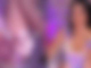 GigiBelli's Live Sex Cam Show