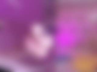 GigiBelli's Live Sex Cam Show