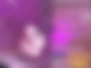 GigiBelli's Live Sex Cam Show