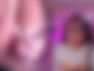 GigiBelli's Live Sex Cam Show