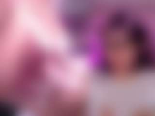 GigiBelli's Live Sex Cam Show