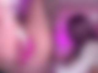 GigiBelli's Live Sex Cam Show
