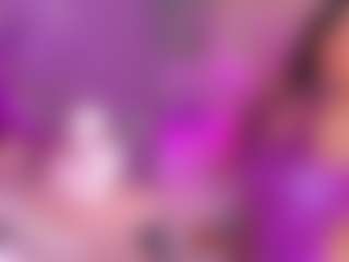 GigiBelli's Live Sex Cam Show