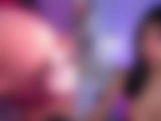 GigiBelli's Live Sex Cam Show
