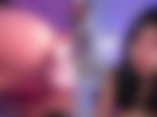 Live cam show with GigiBelli - Body Massage on Camsoda