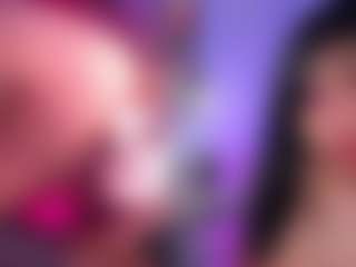 GigiBelli's Live Sex Cam Show