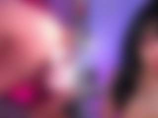 GigiBelli's Live Sex Cam Show