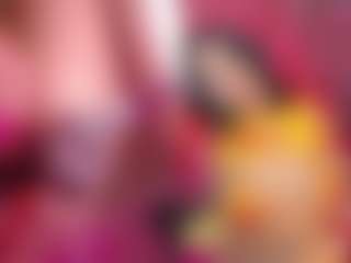 GigiBelli's Live Sex Cam Show