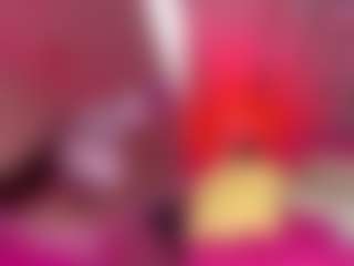 GigiBelli's Live Sex Cam Show