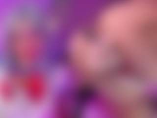 Live-Cam-Show mit GigiBelli - Cute auf Camsoda