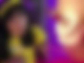GigiBelli's Live Sex Cam Show