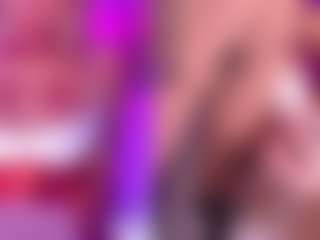 Live cam show with GigiBelli - Full Nudity on madthumbs