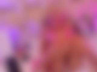 GigiBelli's Live Sex Cam Show