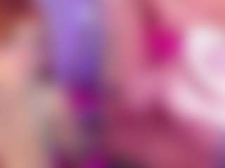 GigiBelli's Live Sex Cam Show