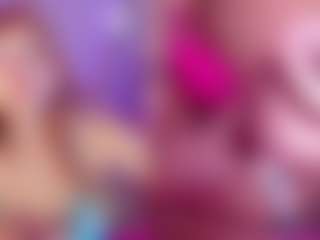 Live cam show with GigiBelli - Body Massage on AdultVida.com