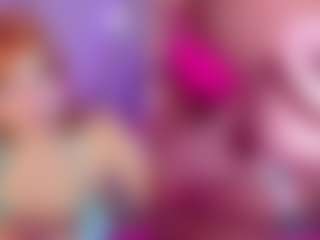 Live cam show with GigiBelli - Body Massage on Cam Slut
