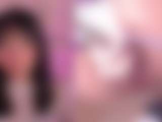 Live cam show with GigiBelli - Body Massage on sexylive.show