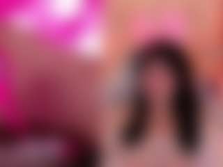 GigiBelli's Live Sex Cam Show
