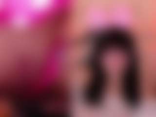 Live cam show with GigiBelli - Cute on Camsoda
