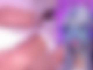GigiBelli's Live Sex Cam Show