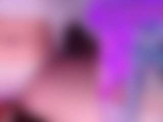 GigiBelli's Live Sex Cam Show