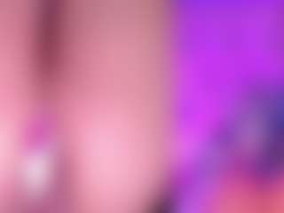 GigiBelli's Live Sex Cam Show