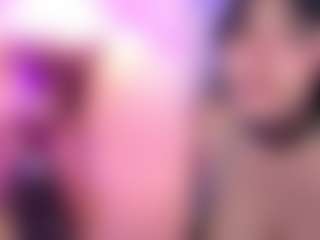 GigiBelli's Live Sex Cam Show