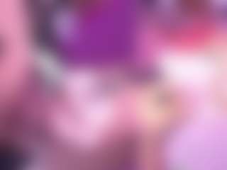 Live cam show with GigiBelli - Cosplay Curvy on Mixed Magazine Live