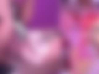 Live cam show with GigiBelli - Cosplay BBW on Mixed Magazine Live