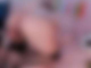 Live cam show with Hillary-Collins - Ride Torso on fapnchat