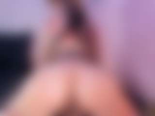 Hillary-Collins's Live Sex Cam Show