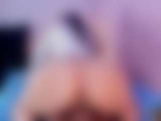 Hillary-Collins's Live Sex Cam Show