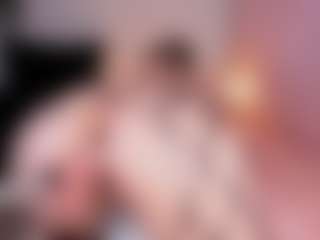 Live cam show with Hillary-Collins - Normal on CamwithHer