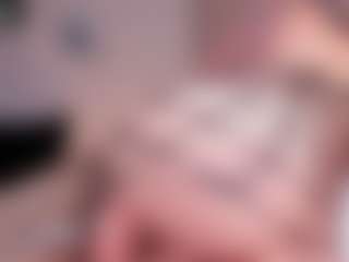 Live cam show with Hillary-Collins - Normal on Camsoda