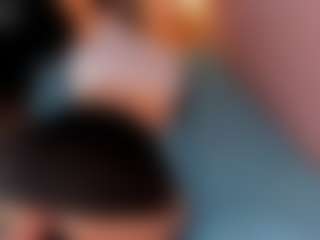 Live cam show with Hillary-Collins - Ride Torso on xDating