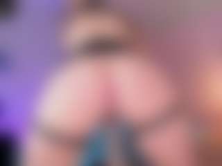 Show in cam erotica live di Hillary-Collins