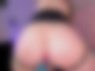 Hillary-Collins's Live Sex Cam Show