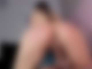 Hillary-Collins's Live Sex Cam Show