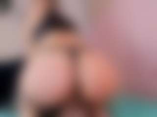 Live cam show with Hillary-Collins - Normal on sexylive.show