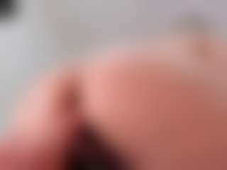 Live cam show with Hillary-Collins - Cum In Pussy on CamSextacy