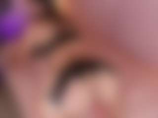 Live cam show with Hillary-Collins - Fuck Machine on Fit Hotties