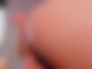 Live cam show with Hillary-Collins - Blonde Hair on studioflirtlive.com